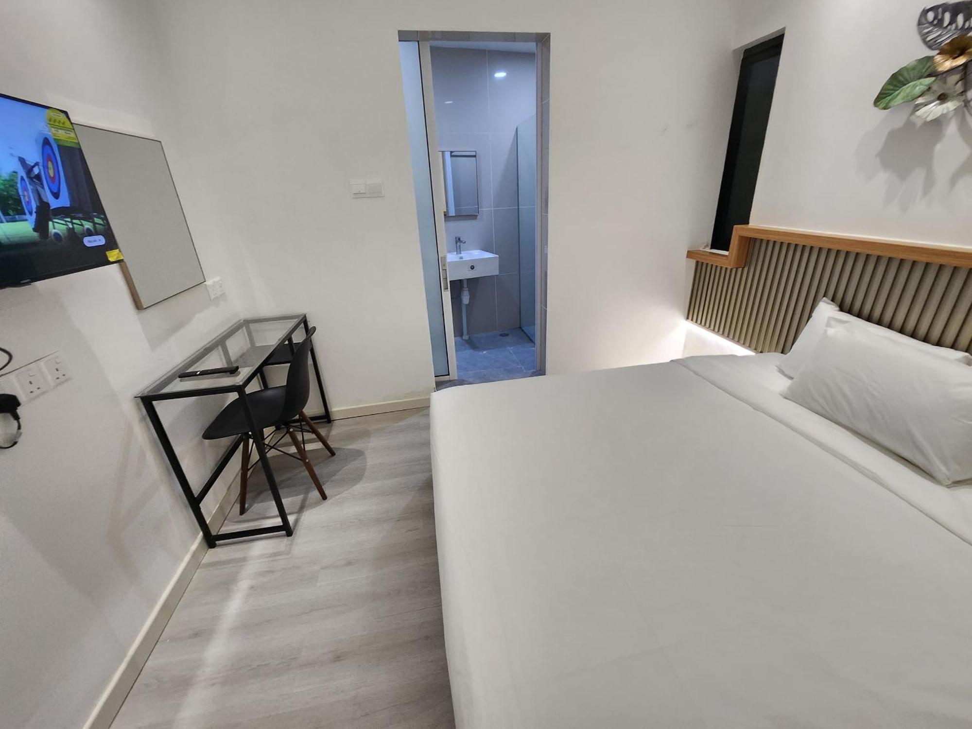 One Point Hotel Кучинг Екстериор снимка