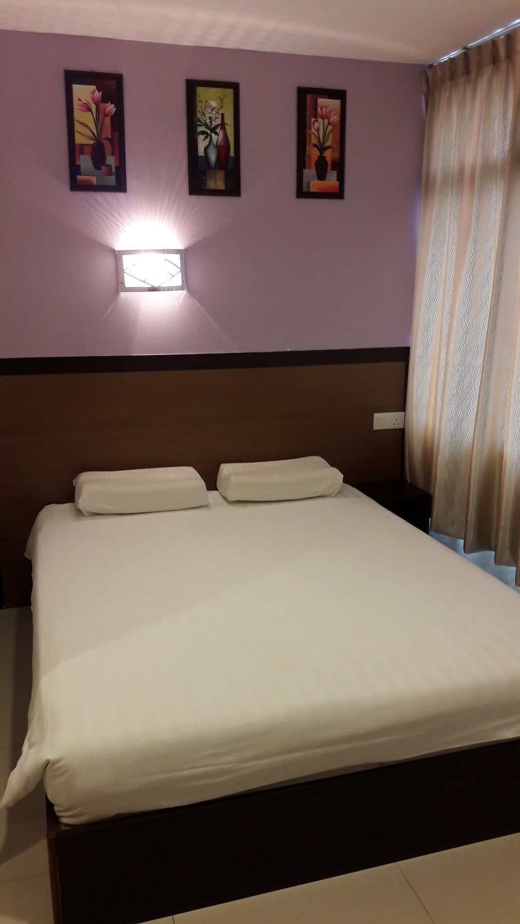 One Point Hotel Кучинг Екстериор снимка